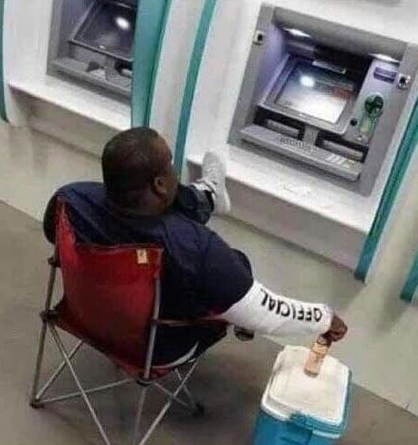 Amikor késik a fizu, de te úgy döntesz, hogy megvárod