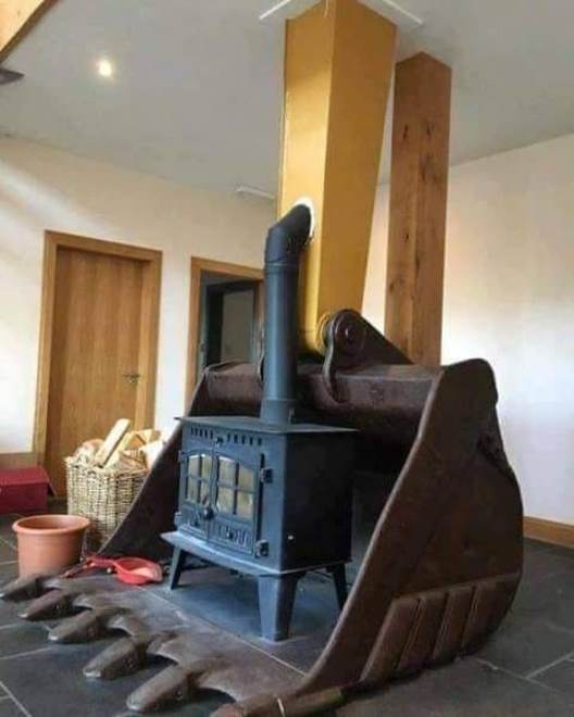 Amikor egy gépkezelő építkezik