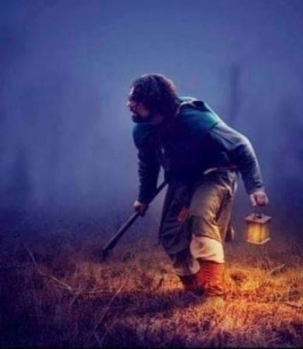 Amikor éjjel horrort nézel, aztán ki kell menned a pottyantósba