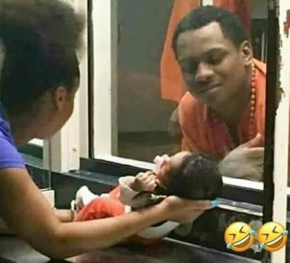 Arcod, amikor már 5 éve a sitten rohadsz