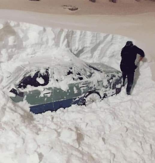 Ennyi szerencsére nem esett, de azért volt mit ma reggel letakarítani