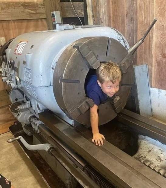 Így születnek az esztergályosok