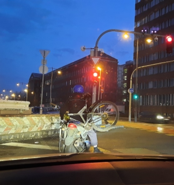 Tegnap Csudapesten járt a szállító