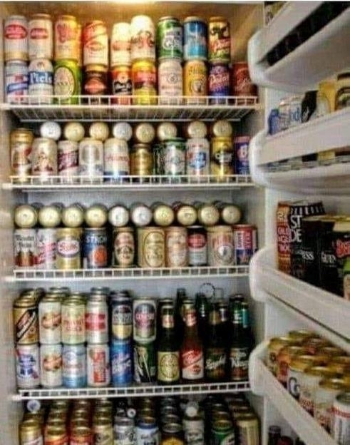 Tegnap kicsit pánikba estem és bevásároltam a konzervekből