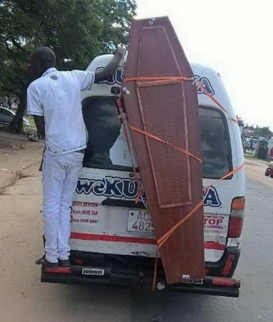 Bizarr szállítmány