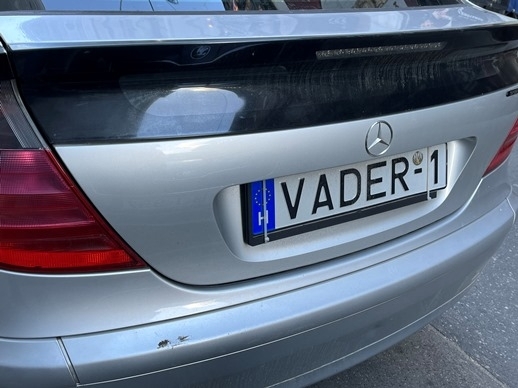 A nagyúr Pesten járt