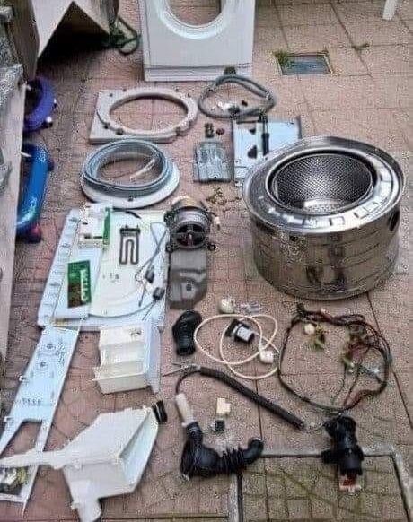 És továbbra sincs meg a zoknim 🙁