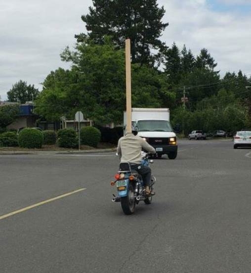 Csak egy újabb idióta