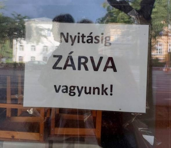Remélhetőleg zárásig meg nyitva