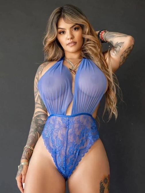 Ez a ruci bizony átlátszik