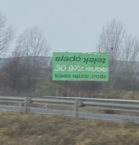 Valahol az M7-es autópálya mentén