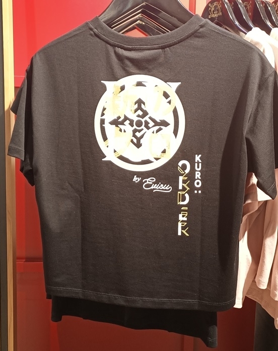 Macsó srácoknak egy kuros póló