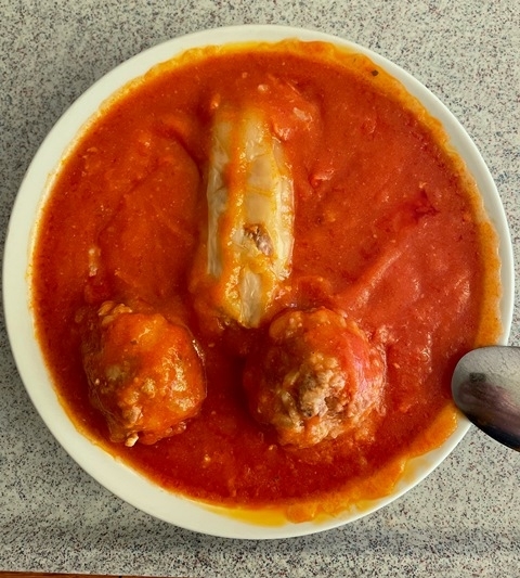 Ma töltött paprika volt a menzán