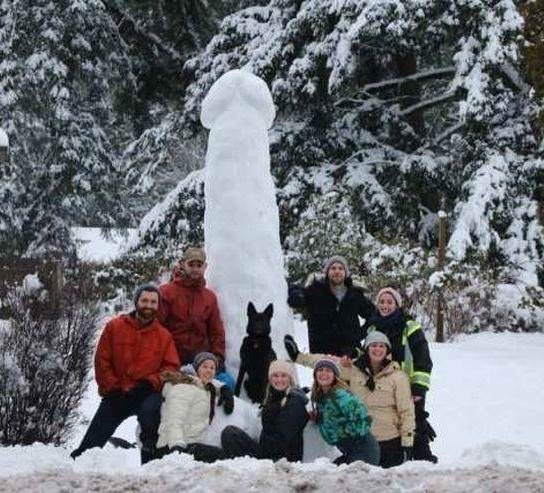 Összeálltak egy f@sza kis fotó erejéig