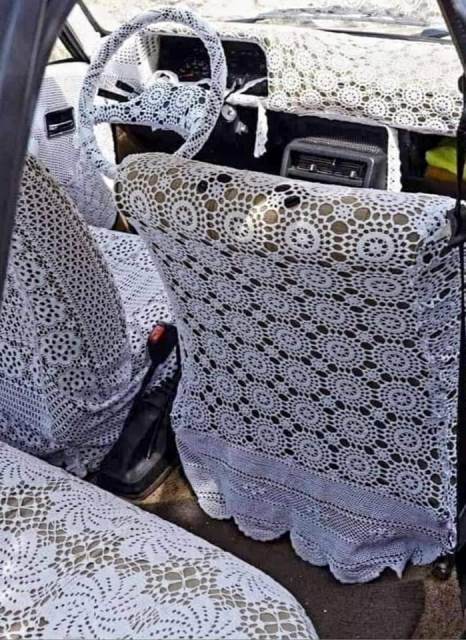 A nagyi kötögetett kicsit a hétvégén