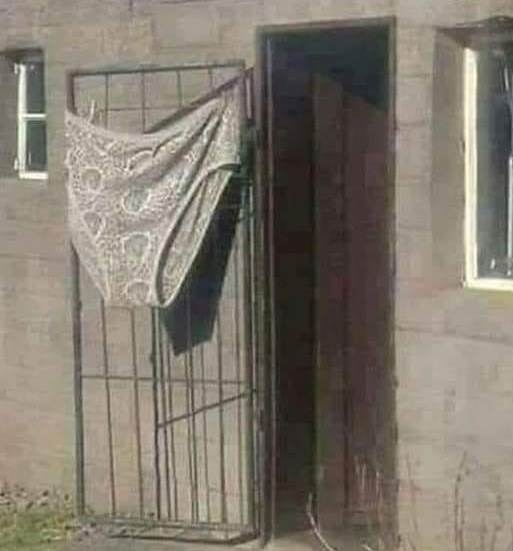 Géza! Megjelöltem egy bugyival, hogy hol lakom