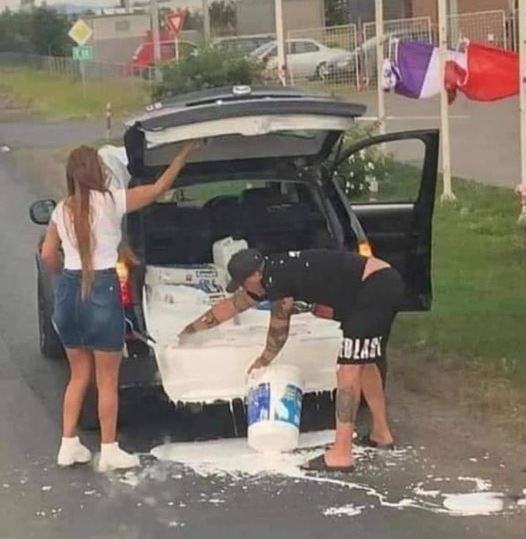 Nekik sz@rult indult a napjuk