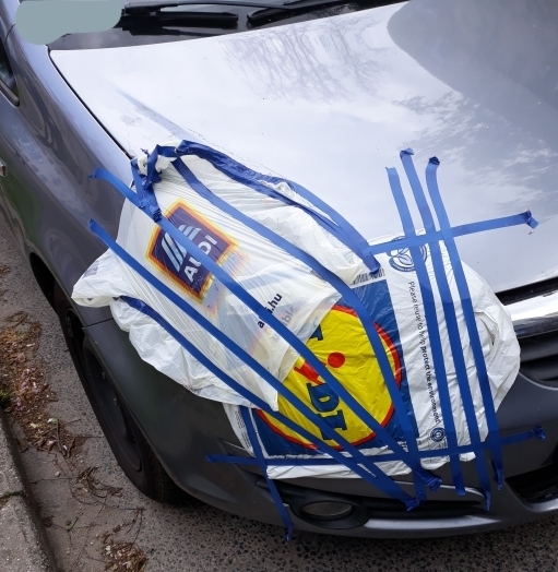 Amikor nincs időd kicsomagolni a csütörtöki akciós fényszórót