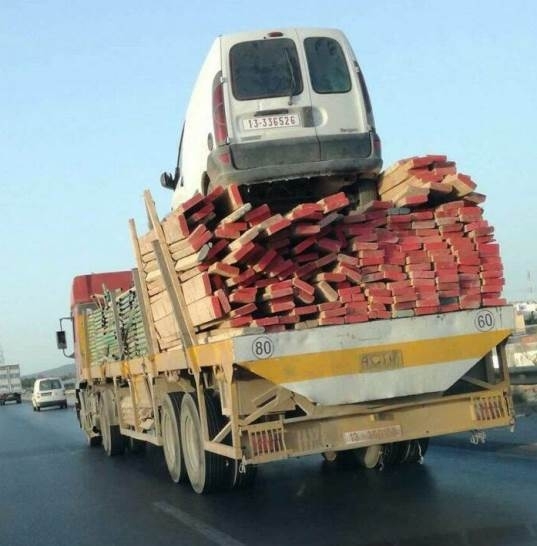 Ma mindent IS bevállalt a szállító