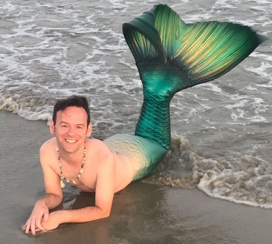 Egy fiatal hablegényt mosott partra a víz