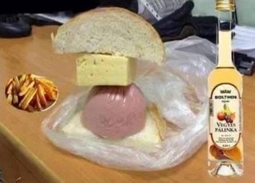 Falusi Big Mac - Kis krumplival, és nagy pálinkával