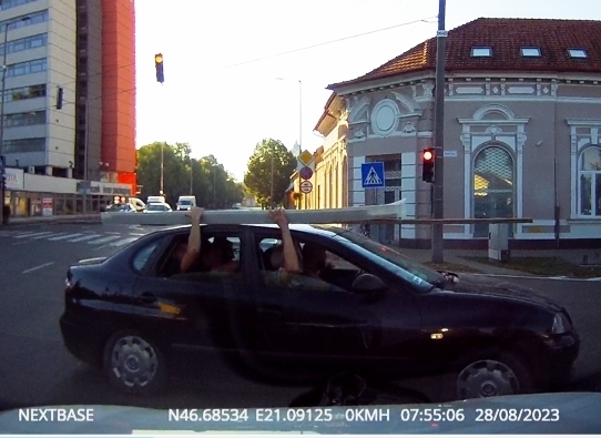 Eközben Békéscsabán