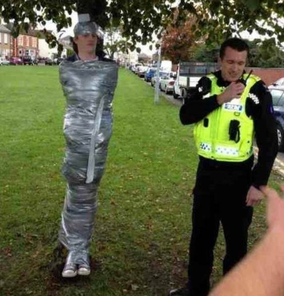 Minek ellenség, ha ilyenek a haverok?!