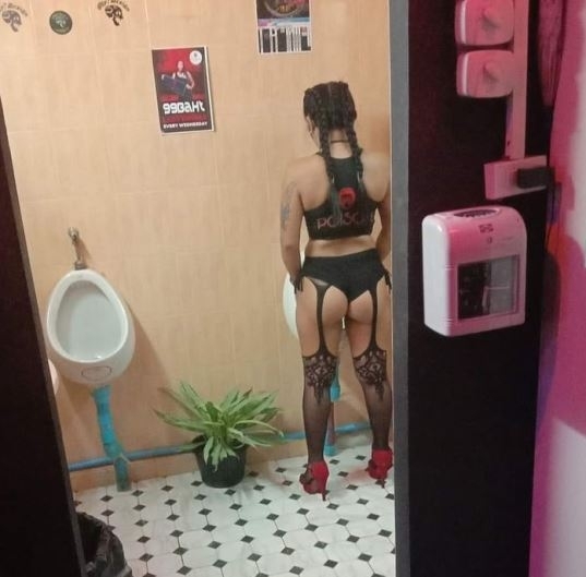 Eközben Thaiföldön