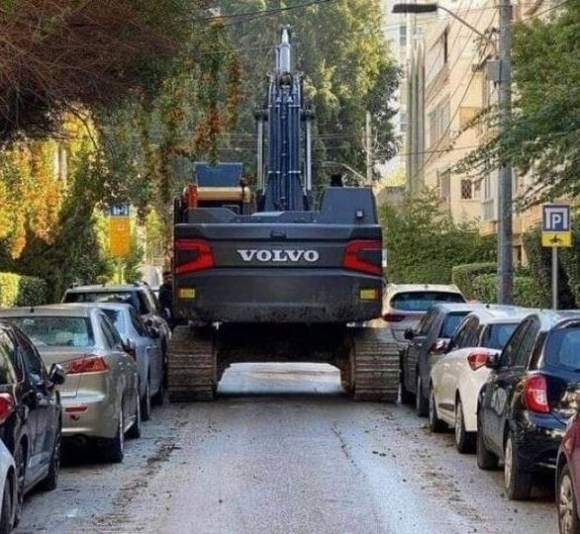 More, ebbű baj lesz!