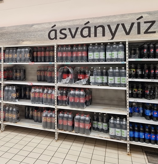 Amelyik kútból ilyen sötét víz jön, onnan ne igyál!