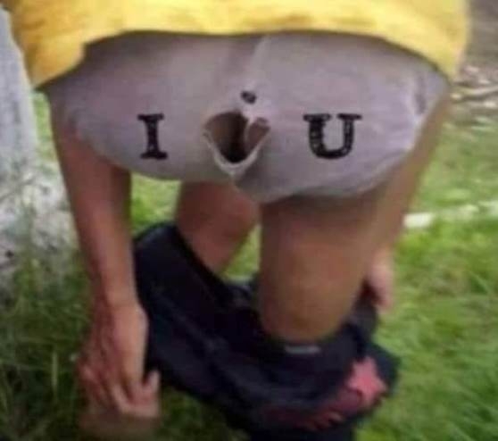 A szerelem mély és erős társas érzelem, amely által szorosan kötődik az ember valakihez