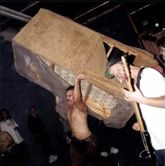 Amikor már nagyon eldurvul a buli