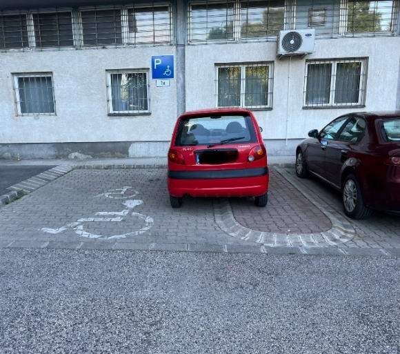 Eközben a győri egyetemnél