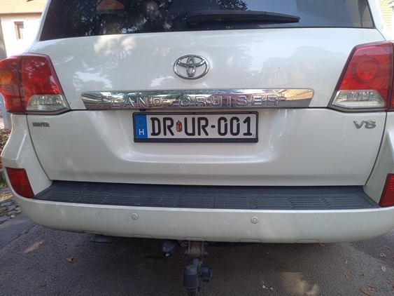 Befutott a nap rendszáma