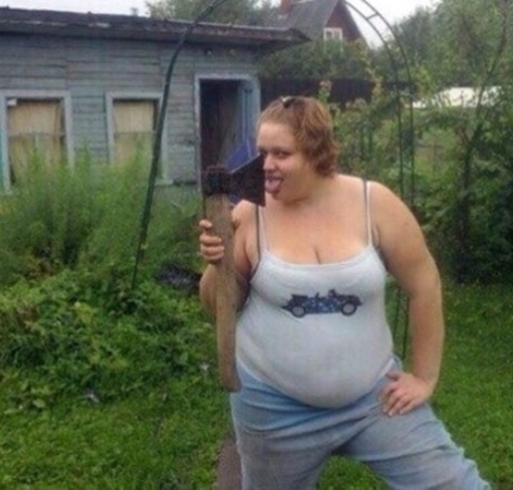 Ő ezzel a képpel próbál párt találni az online húspiacon