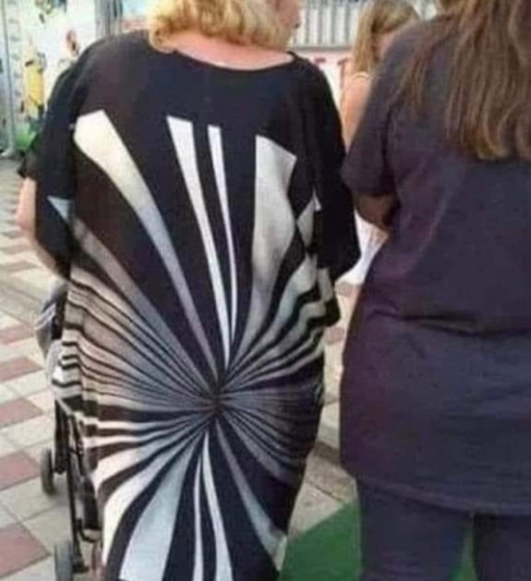 A fekete lyuk elkezdte elnyelni az ismert világot