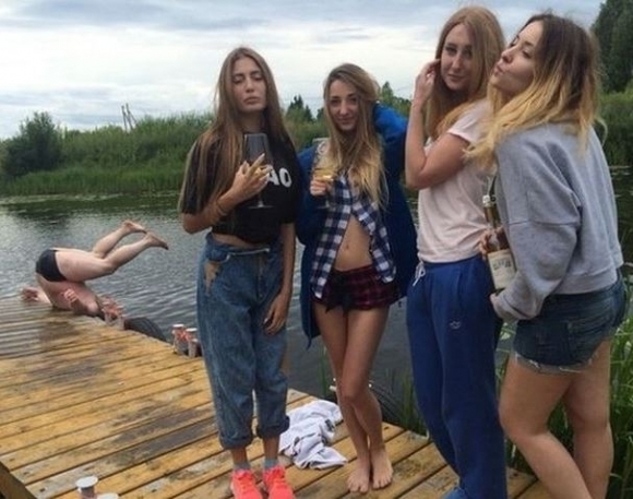 Egy kis tóparti jóga