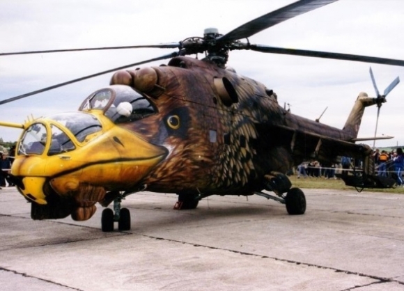 Kreatív helikopter fényezés