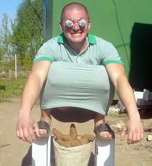 Hétvégén is megy a kreténkedés