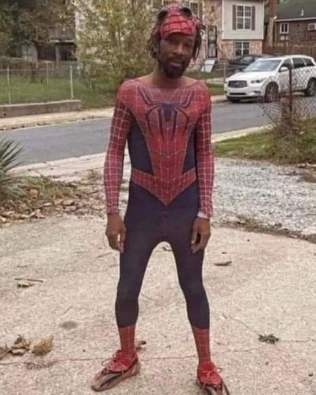 Íme Superman lecsúszott unokatestvére - Ágyi poloska