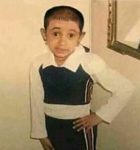 Anyu azt mondta te jány, hogy annyit érsz a konyhában, mint múmiának a Nivea