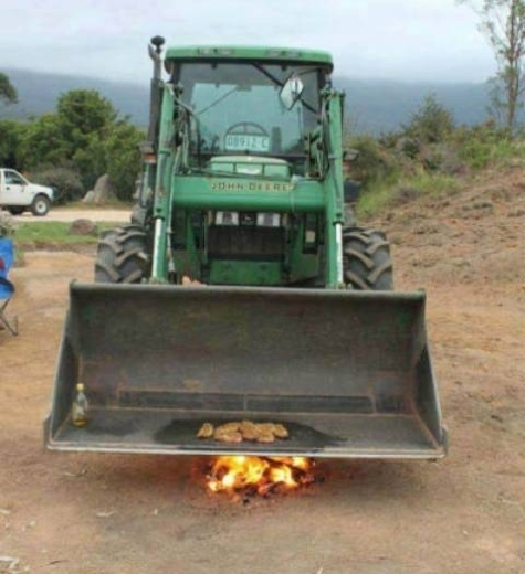 Úgy látom ma sülthús lesz ebédre