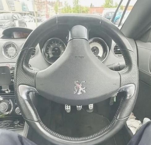 Vidám napot mindenkinek!