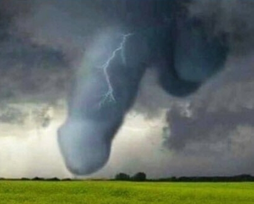 Úgy látom, hogy itt egy f@sza kis vihar van kilátásban