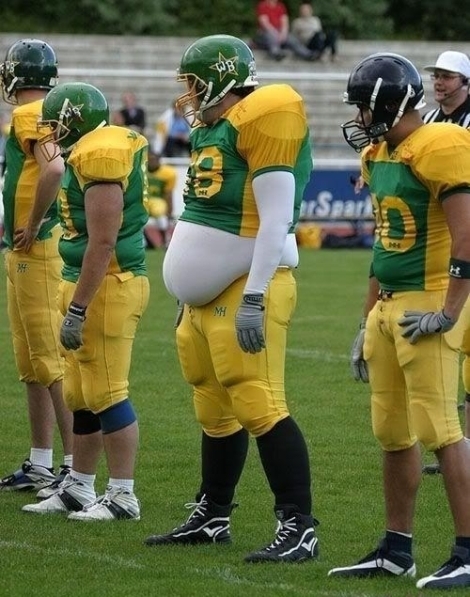 Kihagyott a srác pár hónap edzést