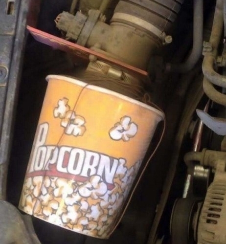 Megy a kókányolás gőzerővel