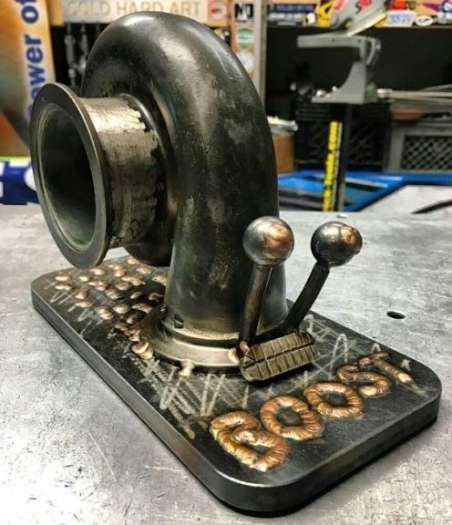 Rendes meló híján tegnap ez készült a műhelyben